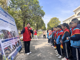 携手“童”行 共守一城碧水清流——福州水务集团组织开展世界水日主题研学活动3659.png