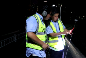 凌晨紧急查漏点 延伸服务获锦旗315.png