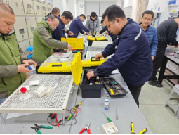 励精图技 研深致远——自来水公司开展供水服务设备维修培训221.png