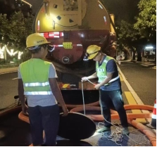 1733210651522087647.png 畅通城市“血管” 提升排水能力——排水公司开展排尾路污水管清疏行动318.png