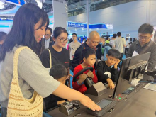 排水公司开展航海装备参观暨“探秘深蓝 向海图强”主题党日活动301.png