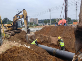 为城市发展“让路”，为民生福祉“护航”——市水务集团所属滨海水务公司圆满完成机场高速自来水管道迁改工程563.png