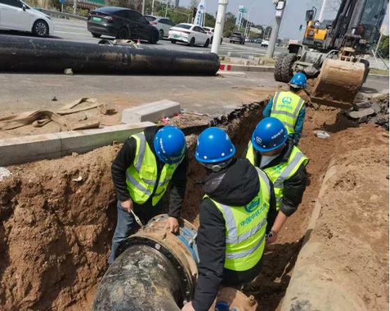 供水管线精准接驳 助力国道G228线建设237.png