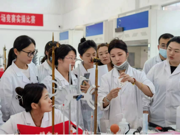 精准检测守公正  高效护水保民生——初心如炬·榕水印记水务优秀团队先进事迹五四青年节特别报道1098.png