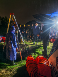 攻坚双过半 福州飞凤山过江供水管与高新区市政管网并网成功 安全供水添新保障583.png