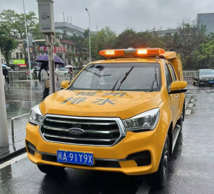 战暴雨 护高考 水务尖兵持续筑牢排水民生“安全线”303.png