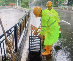 战暴雨 护高考 水务尖兵持续筑牢排水民生“安全线”597.png