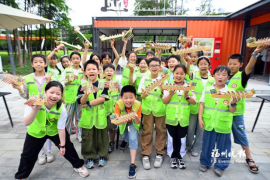 1751531499094002476.png 坐“福舟”游好水 赏龙舟探文化810.png