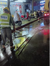 奋战“烤”场 福州水务集团坚守岗位守护民生“清凉线”2138.png