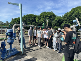 滴水映初心·聚链惠民生丨从课堂到工厂：产业链党建筑桥夯基 校企携手助力产才融合370.png